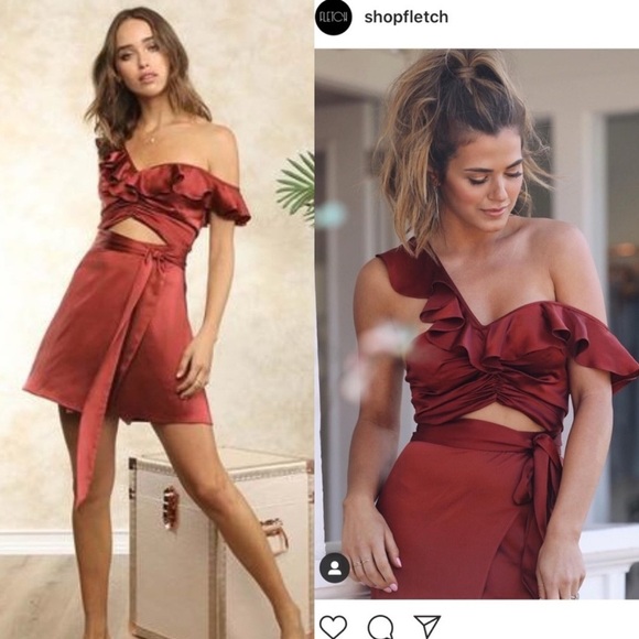 NWT! Fletch by Jojo Fletcher Maroon Ruffle Lola Mini Dress Size S - Picture 1 of 11